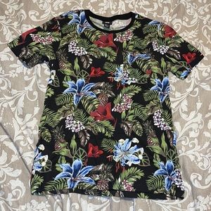 Floral tee